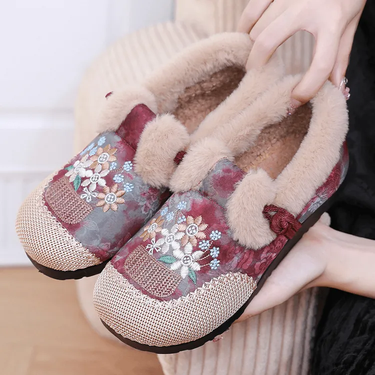2025秋冬民族风绣花棉鞋平底一脚蹬毛毛鞋懒人鞋舒适保暖妈妈鞋