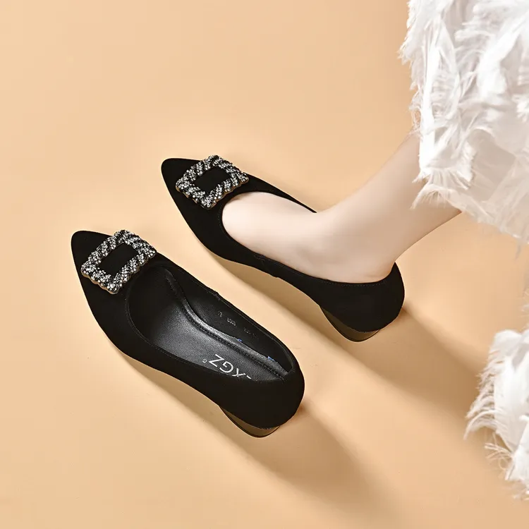 羊皮3公分粗跟软底软面单鞋2024秋季新款尖头浅口黑色百搭工作鞋