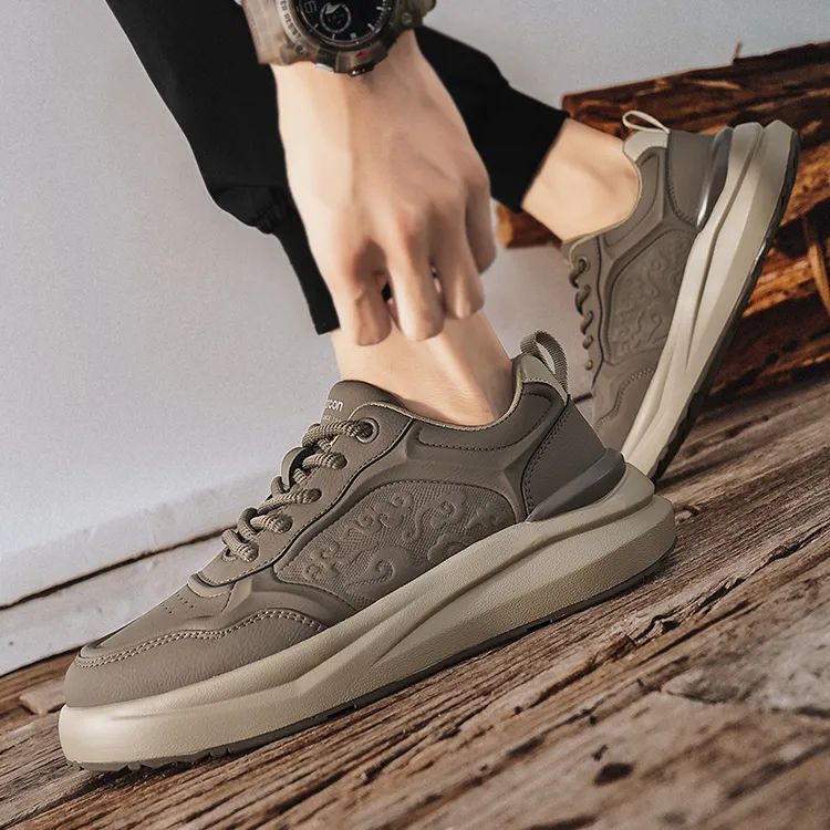 意尔康板鞋男鞋春秋冬季2024新款爆款高端男士厚底增高休闲小白鞋