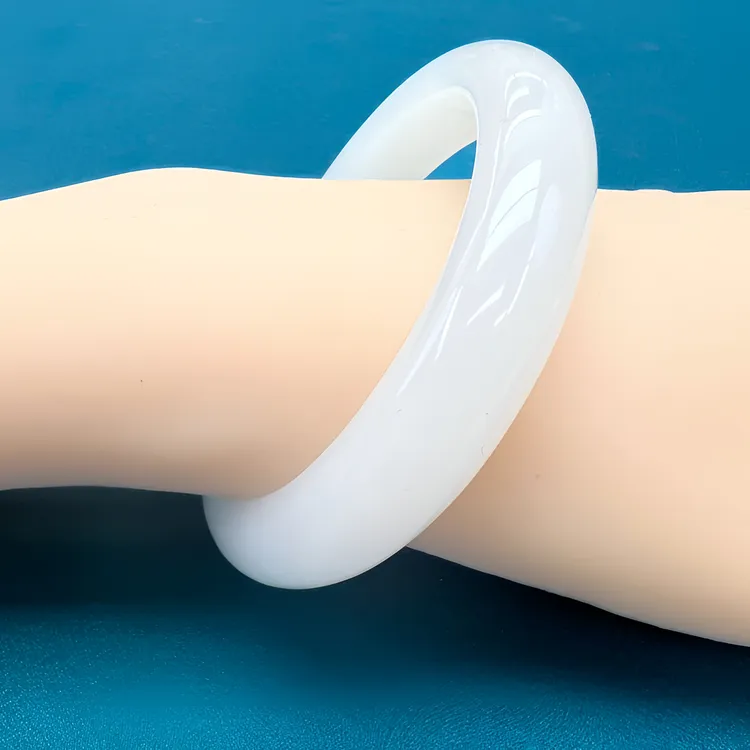 【带珠宝鉴定证书】新疆高冰白色天然金丝玉高冰白月光百搭冰透手镯