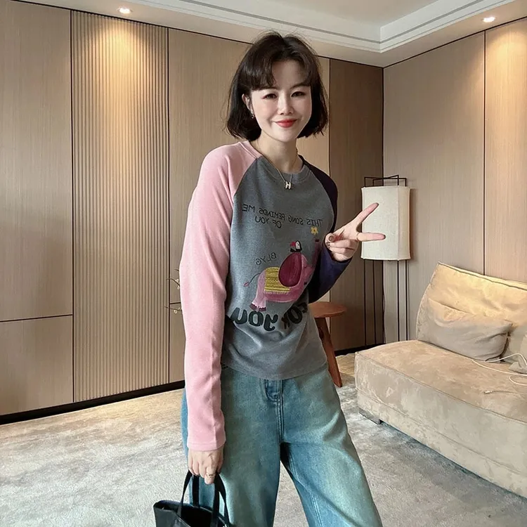 粉色拼接秋冬加厚字母印花撞色百搭显瘦长袖T恤