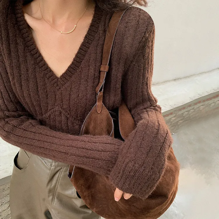 V领短款毛衣女小个子2024秋季新款高级感软糯高腰显瘦气质针织衫