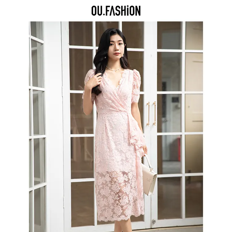 OU.FASHION/欧点软蕾丝V领气质收腰连衣裙女荷叶边开叉6122410432
