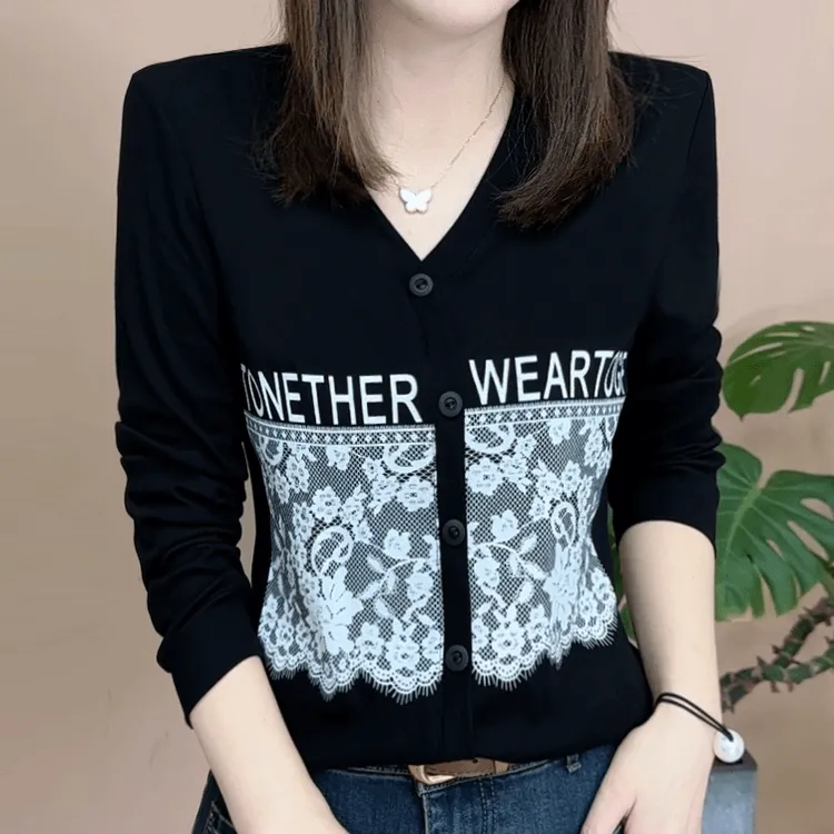 2024秋季新品时尚百搭气质修身显瘦洋气鸡心领打底女士上衣7644