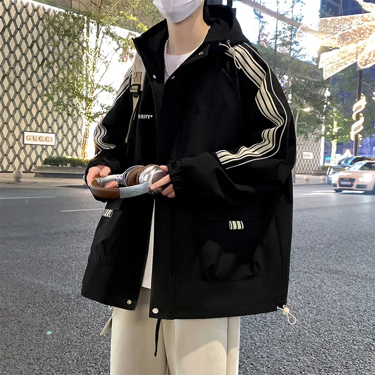 大码连帽潮流帅气休闲男外套港风情侣装ins高街舒适显瘦百搭夹克