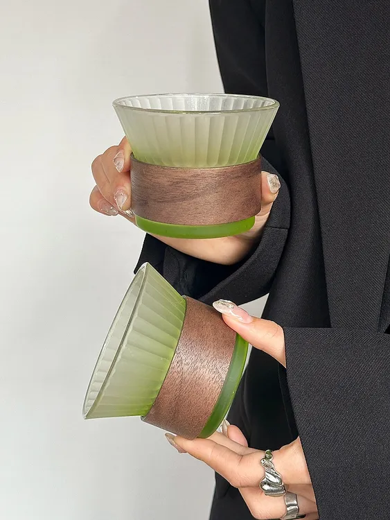 小众渐变绿竖条纹玻璃杯家用防烫喝水杯子高级感轻奢咖啡杯冷饮杯