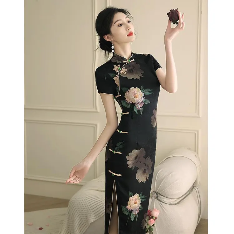 黑色旗袍新款2024新款复古气质民国风新中式连衣裙夏季改良花朵女