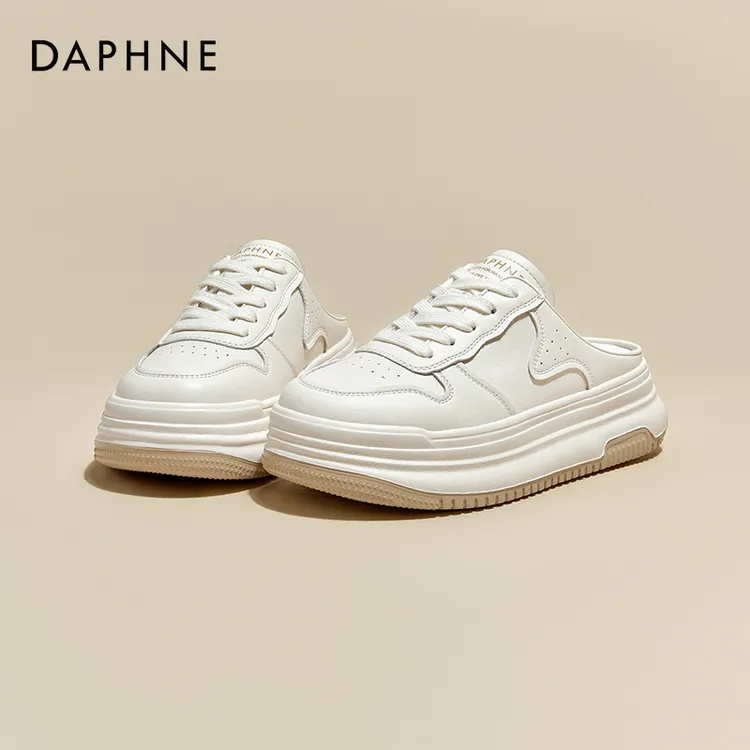 达芙妮2025新款秋季女鞋百搭小白鞋透气半拖包头拖厚底外穿拖鞋