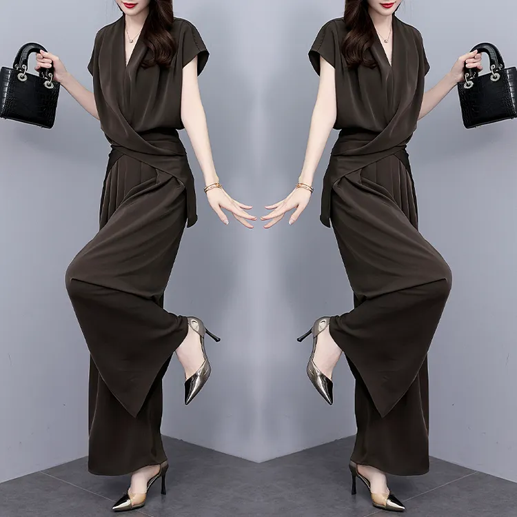 显瘦时尚套装女2025洋气洋气新款垂感阔腿裤收腰女神范气质两件套