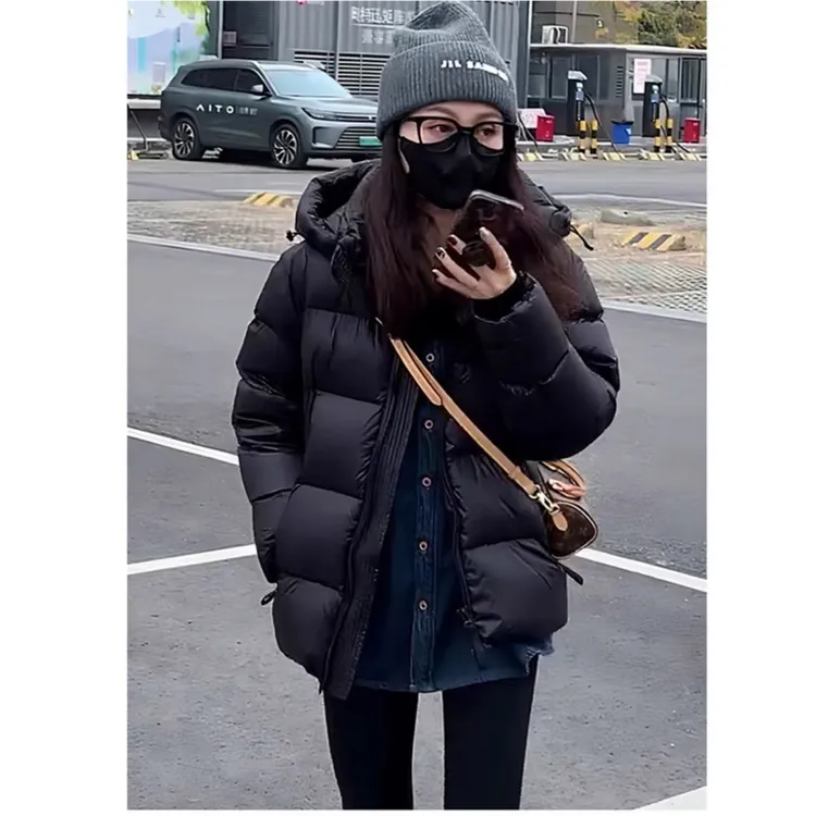 黑金羽绒服女2024新款高端显瘦加厚保暖连帽情侣款鸭绒冬季外套