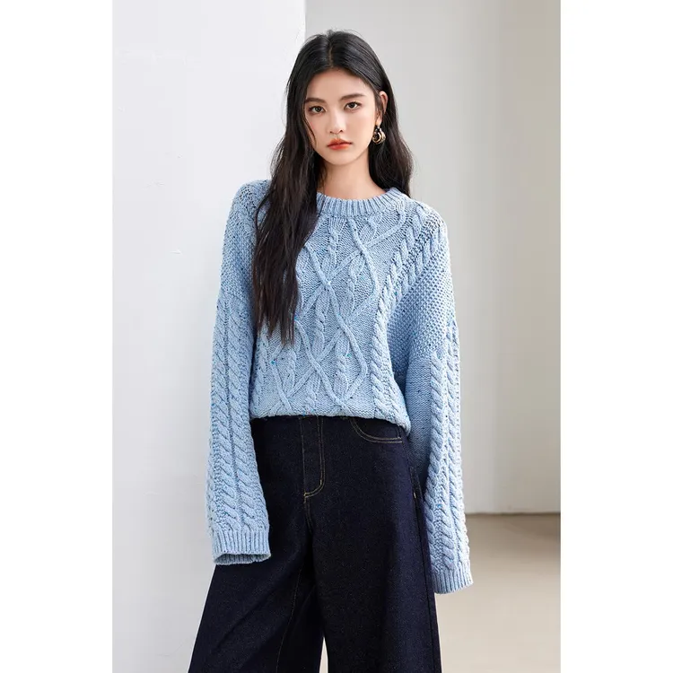 蓝色麻花圆领毛衣女2024秋冬季时尚女装百搭套头加厚宽松保暖毛衣