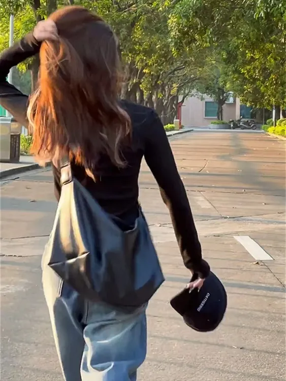 高级感女包2025新款ins大容量单肩包时尚百搭软皮休闲通勤斜挎包