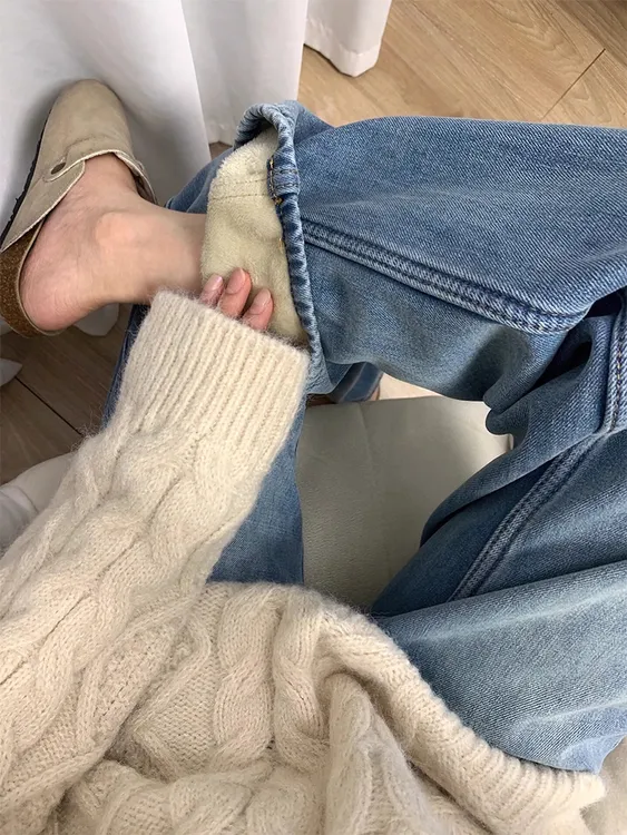 窄版蓝色直筒牛仔裤女秋季新款胖mm梨型身材高腰显瘦宽松阔腿裤