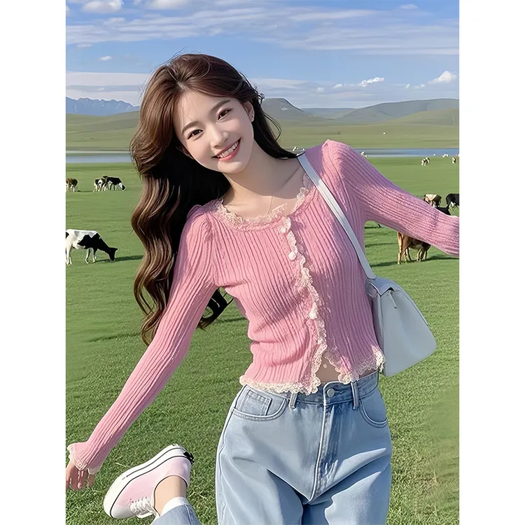 粉色蕾丝拼接针织衫上衣女2024新款秋冬长袖设计感独特别致打底衫