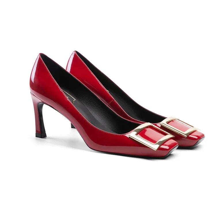 外贸女鞋2025年时尚气质新款漆皮方头方扣浅口单鞋细跟高跟鞋 7CM