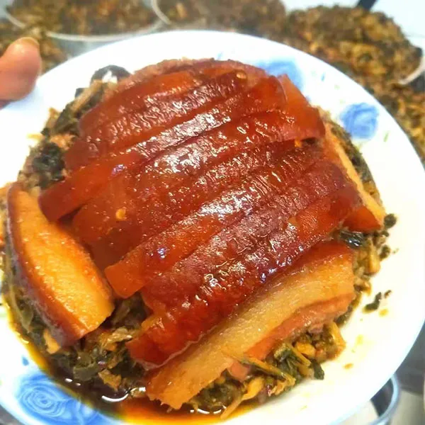 (长阳梅菜扣肉)湖北宜昌长阳特产盐菜扣肉500克