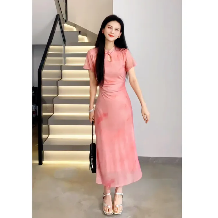 新中式国风改良旗袍镂空盘扣连衣裙复古小立领长裙子粉色弹力大码