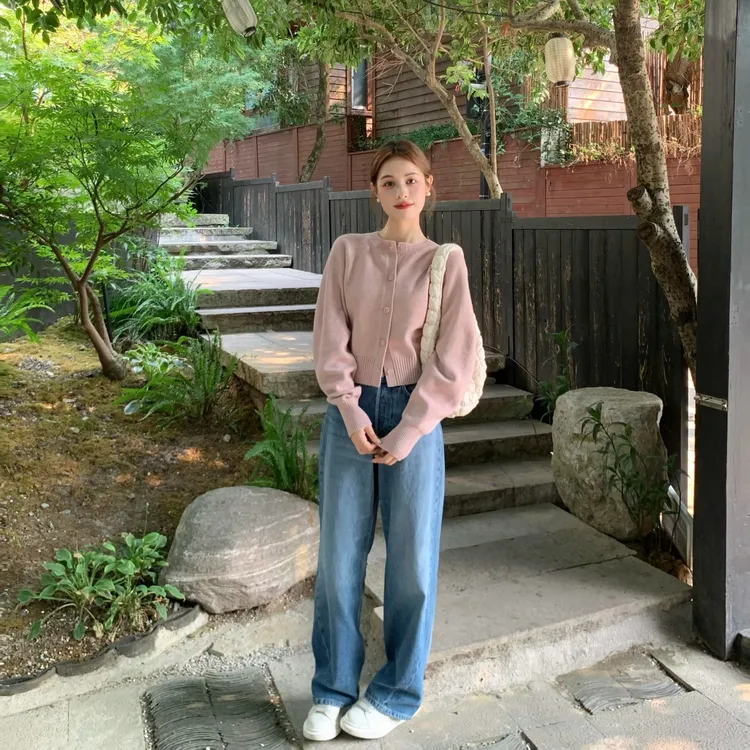 2024新款早秋冬季休闲简约毛衣上衣搭配牛仔裤显瘦百搭时尚洋气
