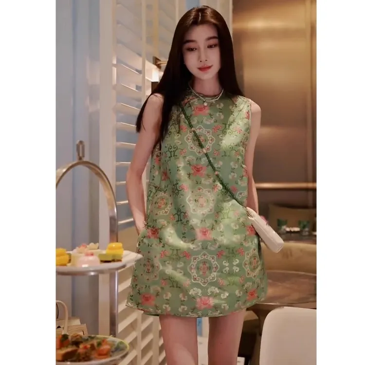 新中式轻国风多巴胺连衣裙套装轻奢夏季绿色无袖提花马甲裙子短裤