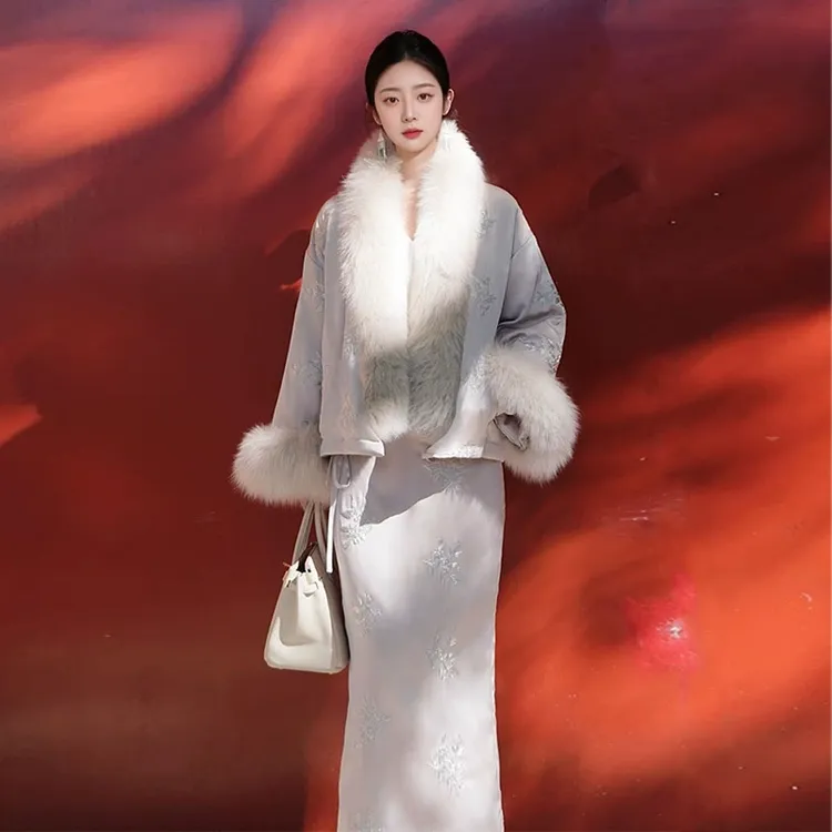 贵夫人|新中式织银刺绣真狐狸毛羽绒服2024冬季新款国风名媛套装