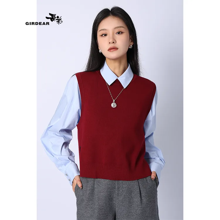 GIRDEAR/哥弟冬季新款休闲时尚爆款开叉套头绵羊毛背心1399701