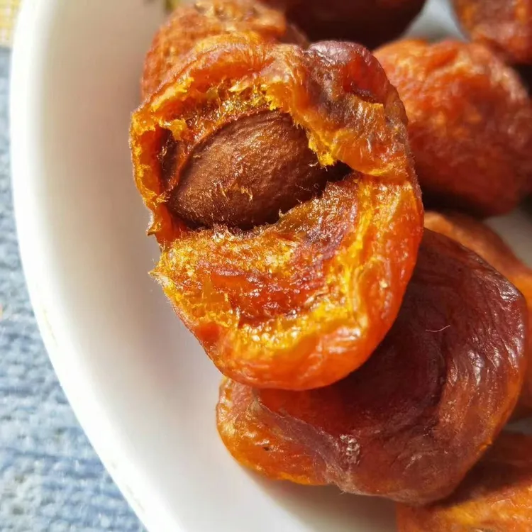 新疆四团吊干杏500g树上自然吊干 无任何添加