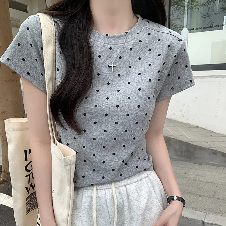 俏玉叶波点正肩短袖t恤女装夏季设计感小众修身灰色短款ins上衣服