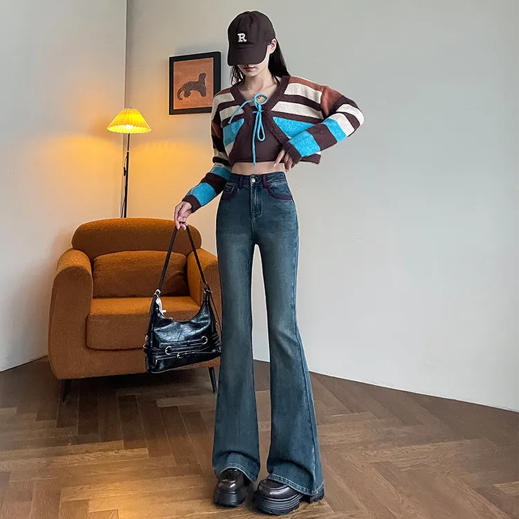 撞色高腰微喇牛仔裤女秋季2024年新款爆款显瘦弹力小个子喇叭裤子