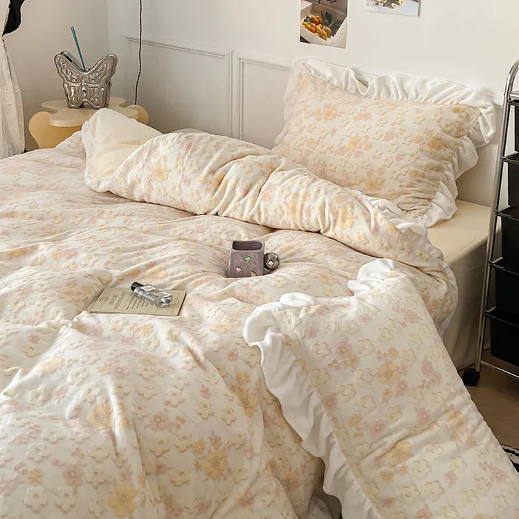 2024秋冬法式复古花边立体提花牛奶绒加厚加绒花边小清新四件套