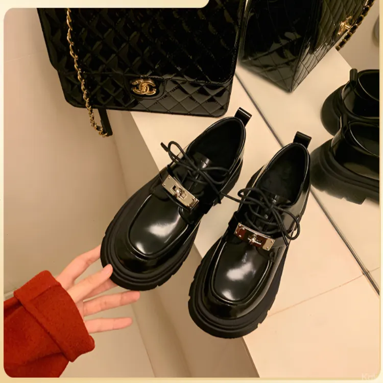 秋冬黑色黑色小皮鞋6增高厘米厚底女金属扣乐福鞋爆款圆头百搭皮