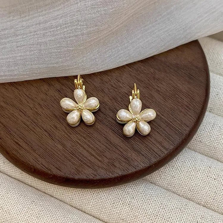 铜合金耳饰 小众气质双面珐琅花朵耳环女高级感春夏百搭耳扣耳饰.