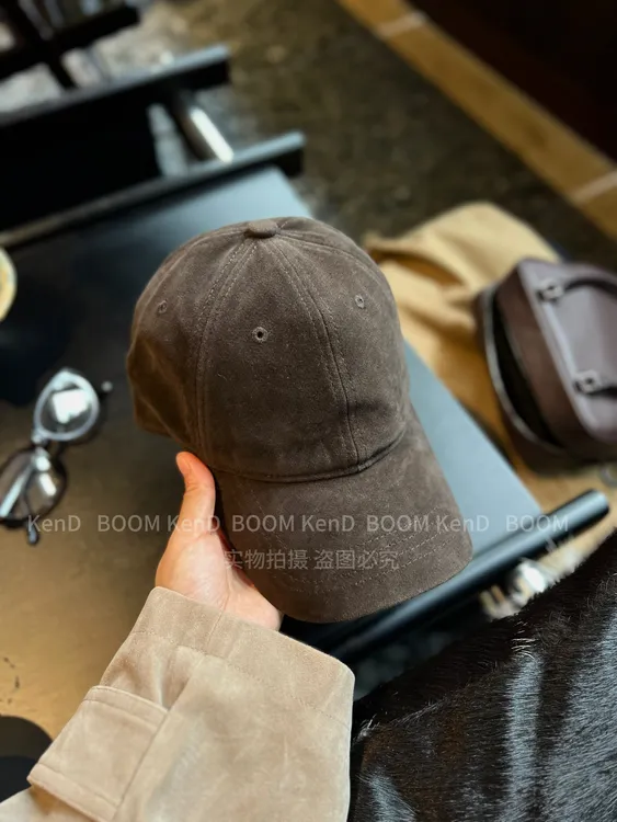 秋冬翻毛极简纯色复古麂绒感鸭舌帽女高级定制显脸小棒球帽