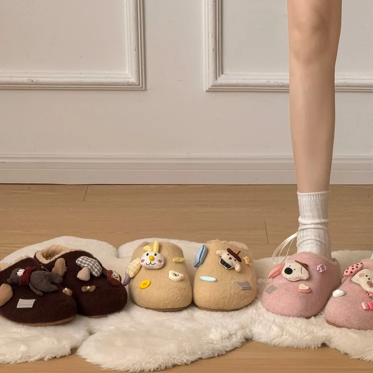南在南方卡通厚底毛毛拖鞋女外穿2025新款秋冬加绒保暖勃肯包头拖