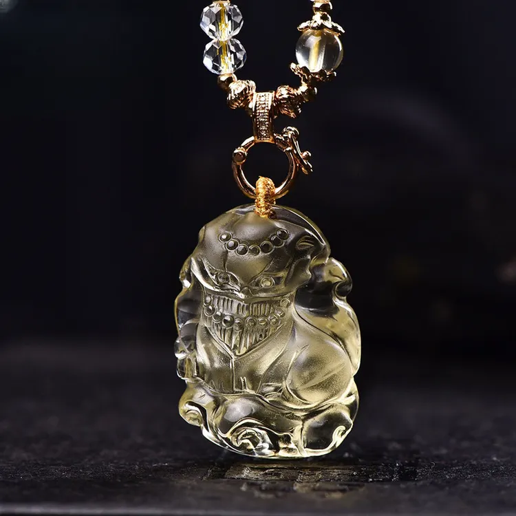 天然柠檬黄水晶可爱萌狐吊坠女款狐狸项链饰品双面手工雕刻公主狐