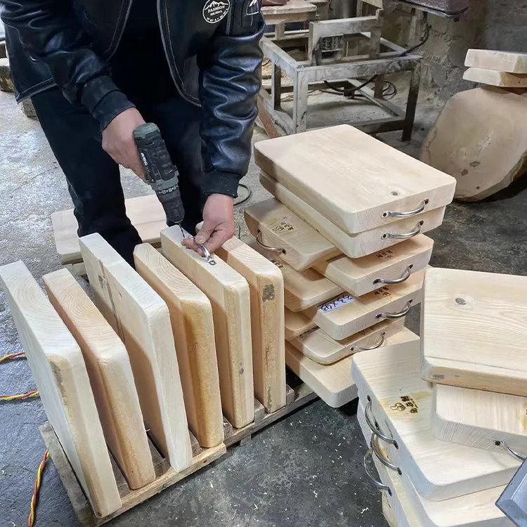 贵州野生 方形皂角菜板.砧板 案板 家用切菜板.厨房用品切菜板