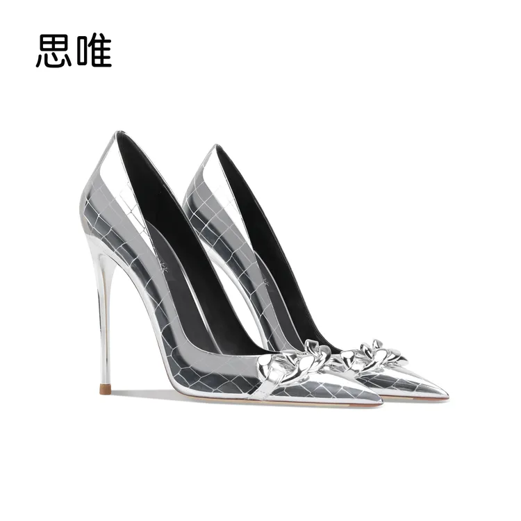 银色漆皮链子金属跟高跟鞋女2025年新款尖头格纹网红性感单鞋气质