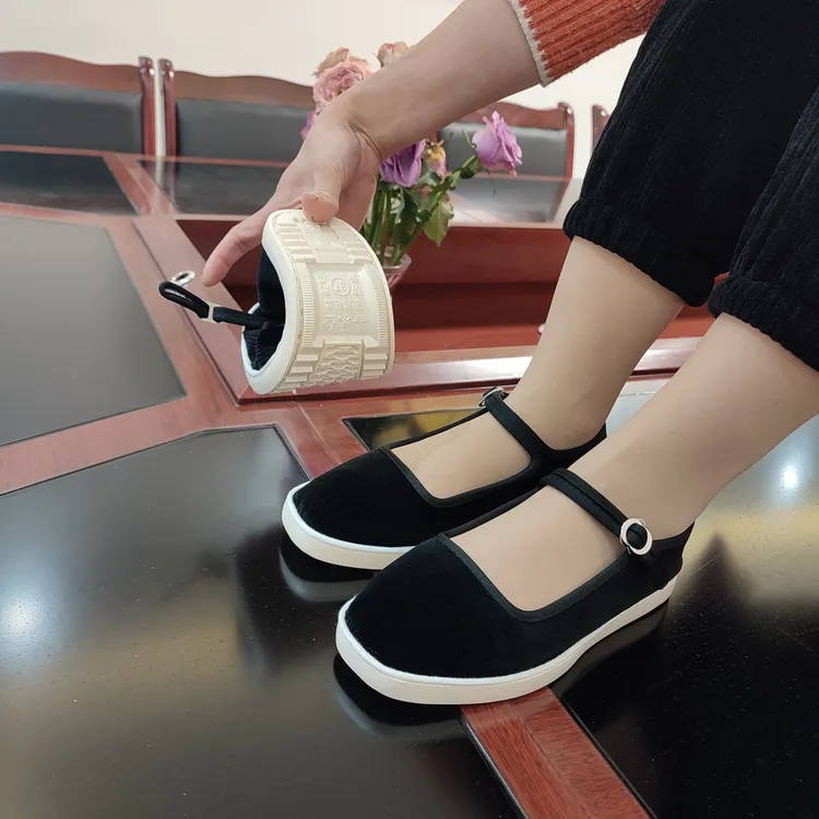 【展鸿制鞋】鞋子黑色软底复古厚底平底圆头老北京布鞋妈妈鞋浅口