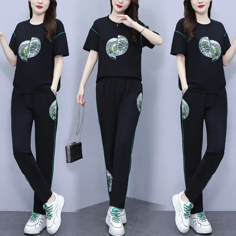 新中式国风运动套装女2024夏季新款休闲刺绣盘扣T恤九分裤两件套