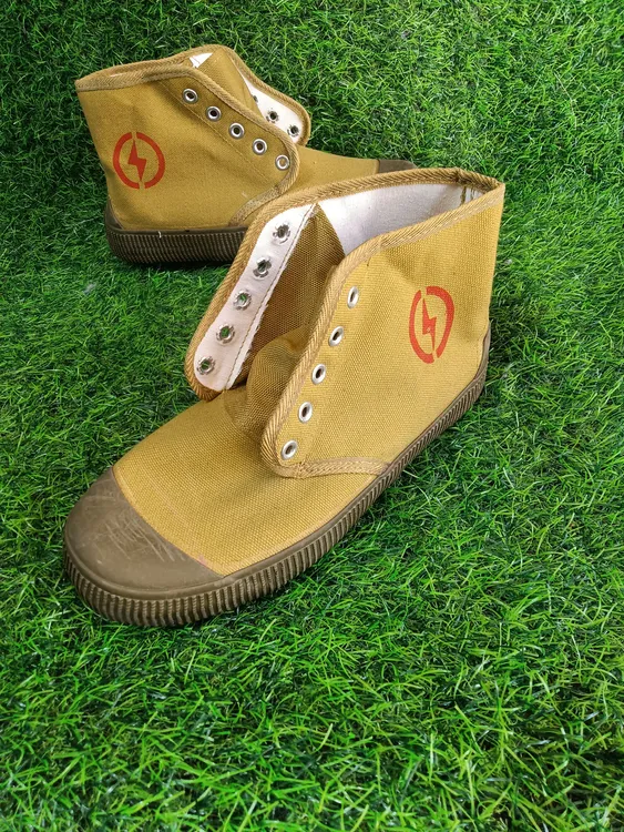 绝缘胶鞋黄胶鞋劳保鞋帆布防臭解放胶鞋帆布解放鞋帆布鞋高帮