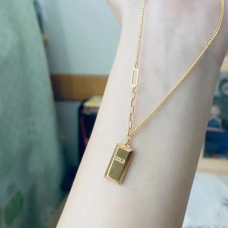 驰锦 钛钢项链 暴富小方砖项链女小众设计轻奢时尚实心字母锁骨链