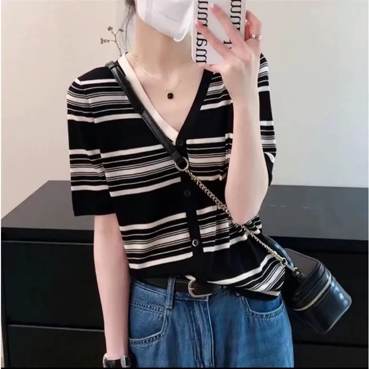 2025新款大码女装夏季条纹遮肉显瘦时尚百搭冰丝短袖上衣女658#