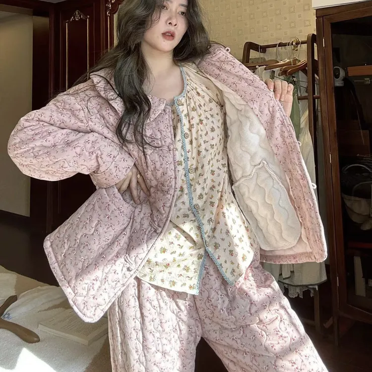 睡衣女秋冬季三层夹棉袄加厚中式碎花粉色外穿加绒保暖家居服冬天