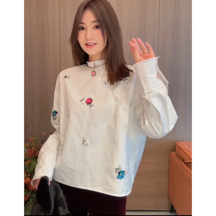 yiyiya.Guo艺艺吖【浪漫玛奇朵】白色黑色立领长袖上衣20242491