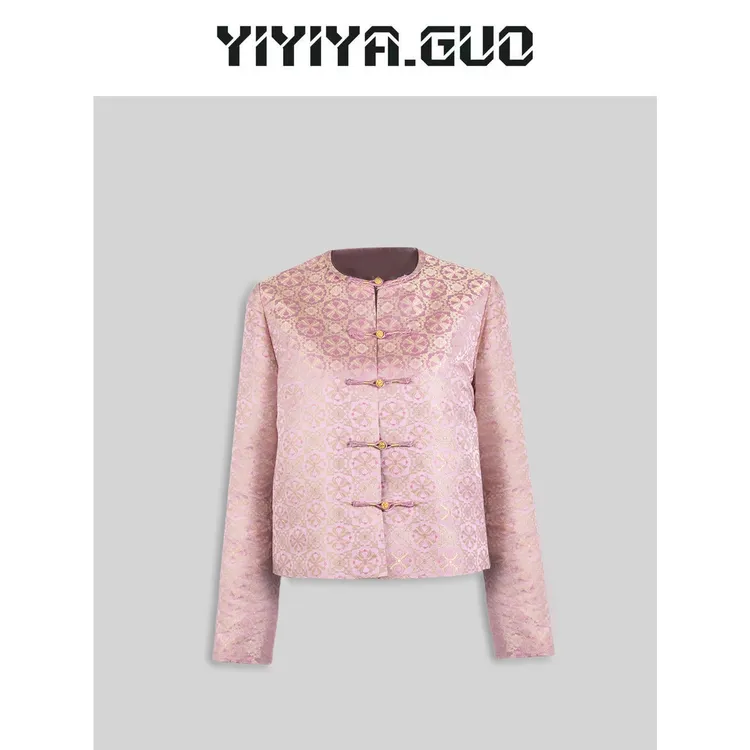yiyiya.Guo艺艺吖/织金宋锦·【万福】金粉色圆领中扣上衣2024738