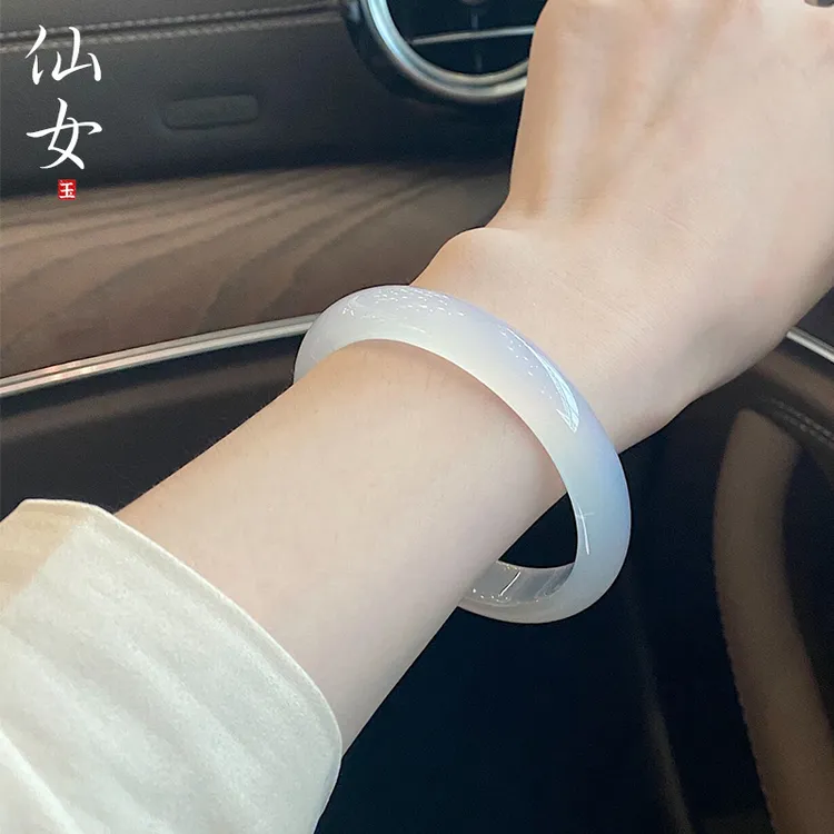 天然冰透水晶白玉髓手镯女少女荔枝冻玛瑙叮当镯玛瑙白月光玉镯子