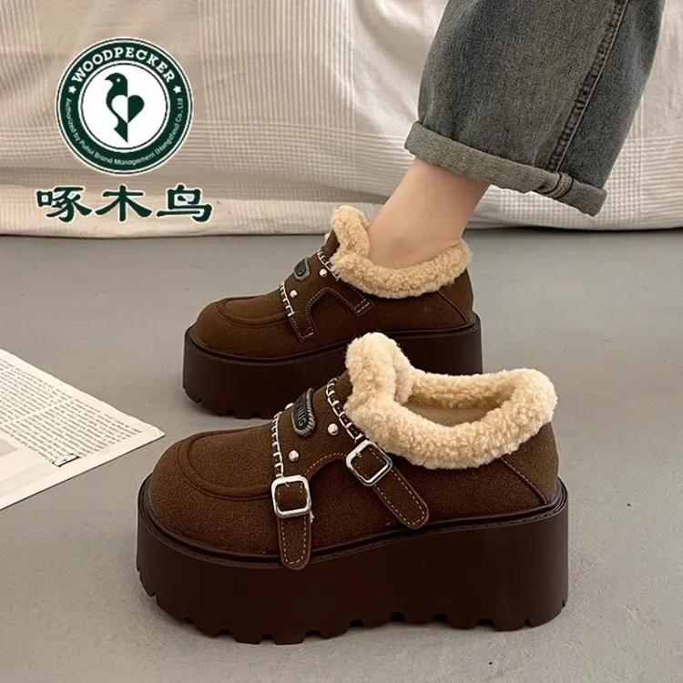 啄木鸟皮毛一体增高雪地棉鞋女冬加绒加厚2025新款保暖厚底勃肯鞋