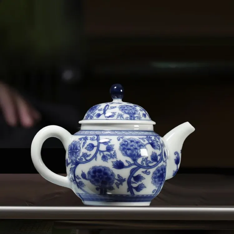 德艺  L251冰种玉瓷釉下彩手绘青花牡丹如意壶青花瓷茶具约360ml
