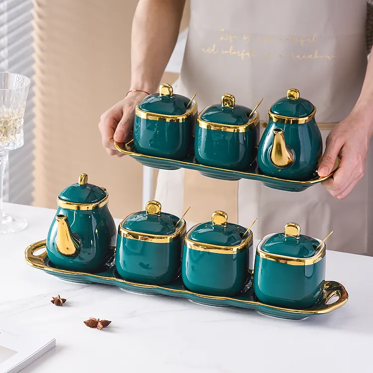 欧式轻奢陶瓷调料罐盐味精罐厨房家用调味盒辣椒醋壶高端组合套装