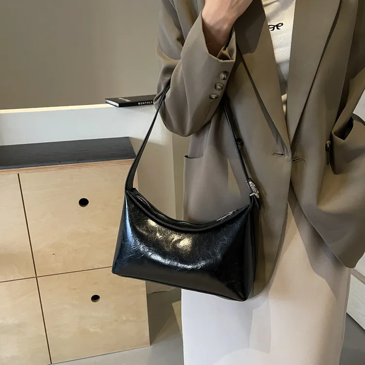 腋下包包女大容量2024休闲夏天时尚小众设计高级感洋气女士单肩包