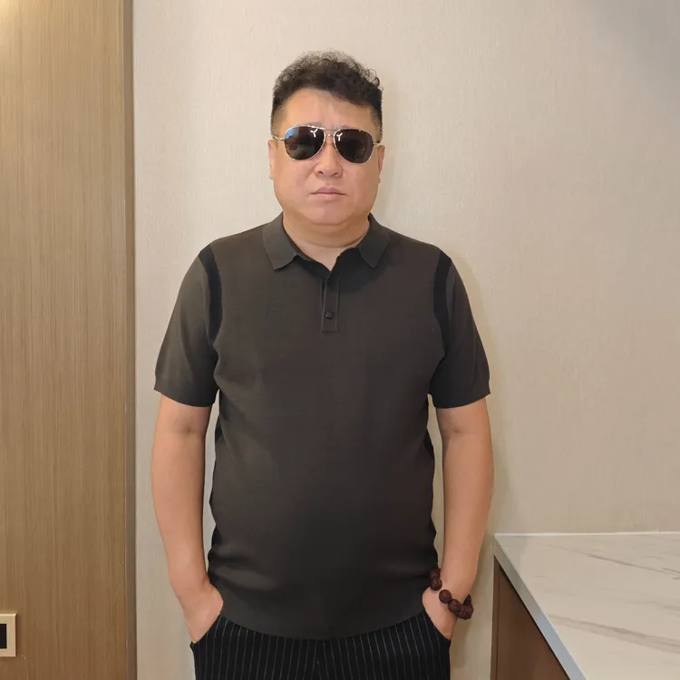 男士时尚简约秋冬纯色加肥加大商务休闲翻领短袖针织衫大码男装FP
